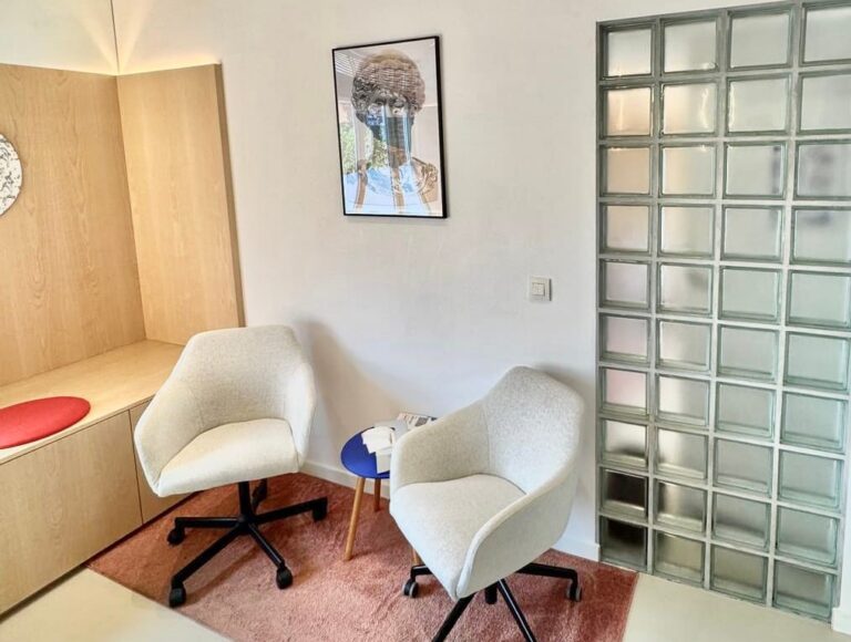 psychiatrist office in Brussels