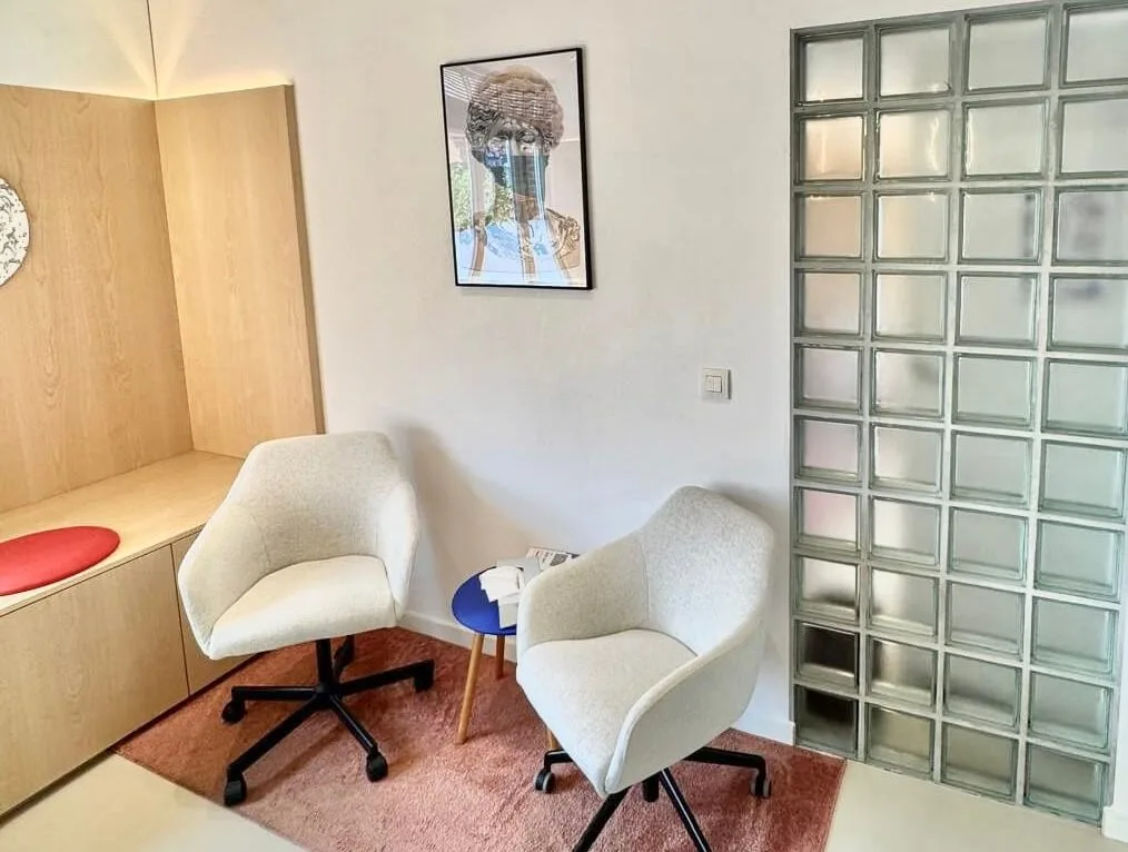 psychiatrist office in Brussels